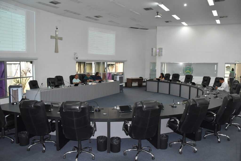 camara-de-santa-barbara-promove-audiencia-de-prestacao-de-contas-da-saude-e-das-financas