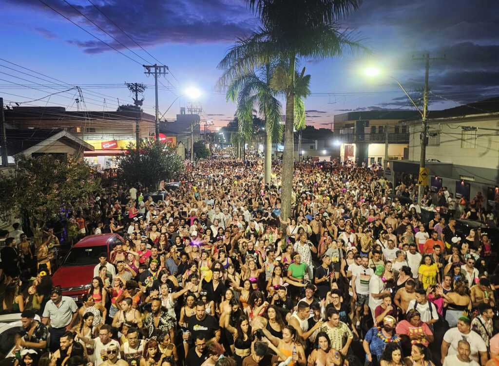 nove-blocos-desfilarao-no-carnaval-de-sbo-2025