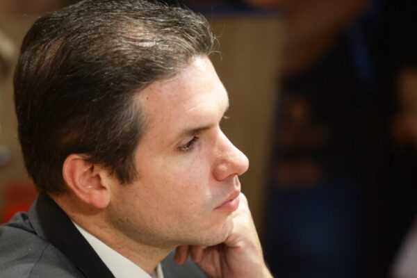 Prestes a comandar a Câmara, Motta pretende impedir algumas pautas. Entenda prestes-a-comandar-a-camara,-motta-quer-evitar-algumas-pautas.-entenda