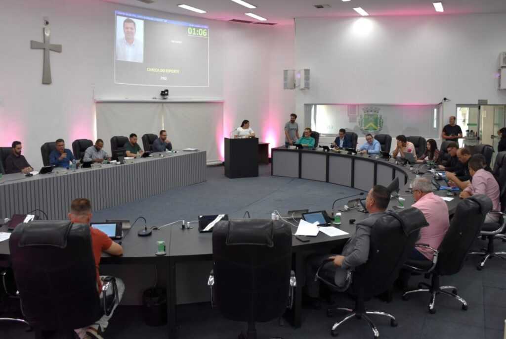 Câmara de Santa Bárbara aprova ‘Lei Felca’ de enfrentamento à pedofilia e à adultização infantil camara-de-santa-barbara-aprova-‘lei-felca’-de-combate-a-pedofilia-e-a-adultizacao-infantil