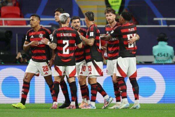 leo-pereira-abre-o-placar-para-o-flamengo-na-semifinal