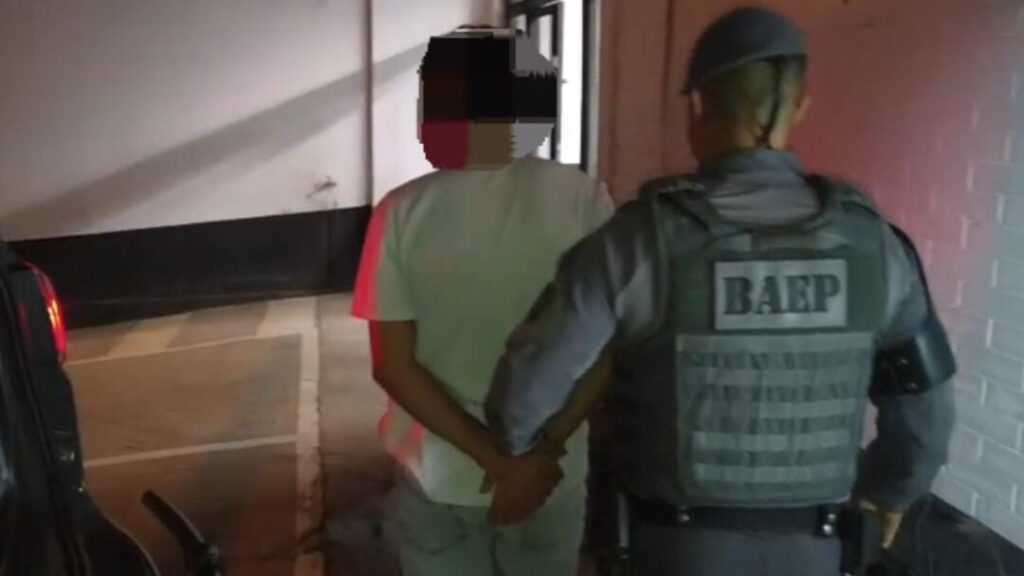 Homem procurado por roubo é detido através do 10º Baep em Santa Bárbara d’Oeste homem-procurado-por-roubo-e-preso-pelo-10o-baep-em-santa-barbara-d’oeste