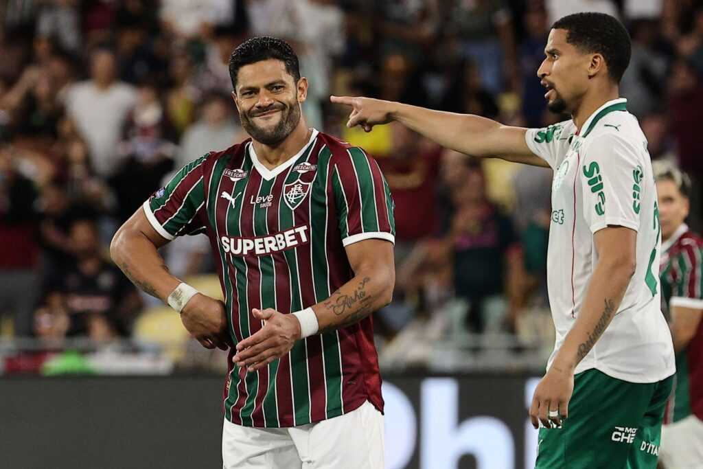 fluminense-vence-palmeiras-e-alviverde-chega-a-4-jogos-sem-vitoria