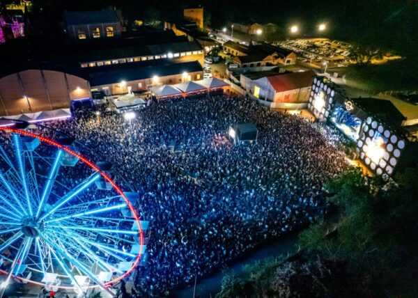 fresno,-di-ferrero,-supercombo-e-malta-comandam-dia-historico-do-santa-barbara-rock-fest